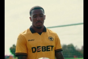 mk体育直播-意甲最快球员!官方:狼队签下维罗纳后卫查丘瓦,转会费1250万欧