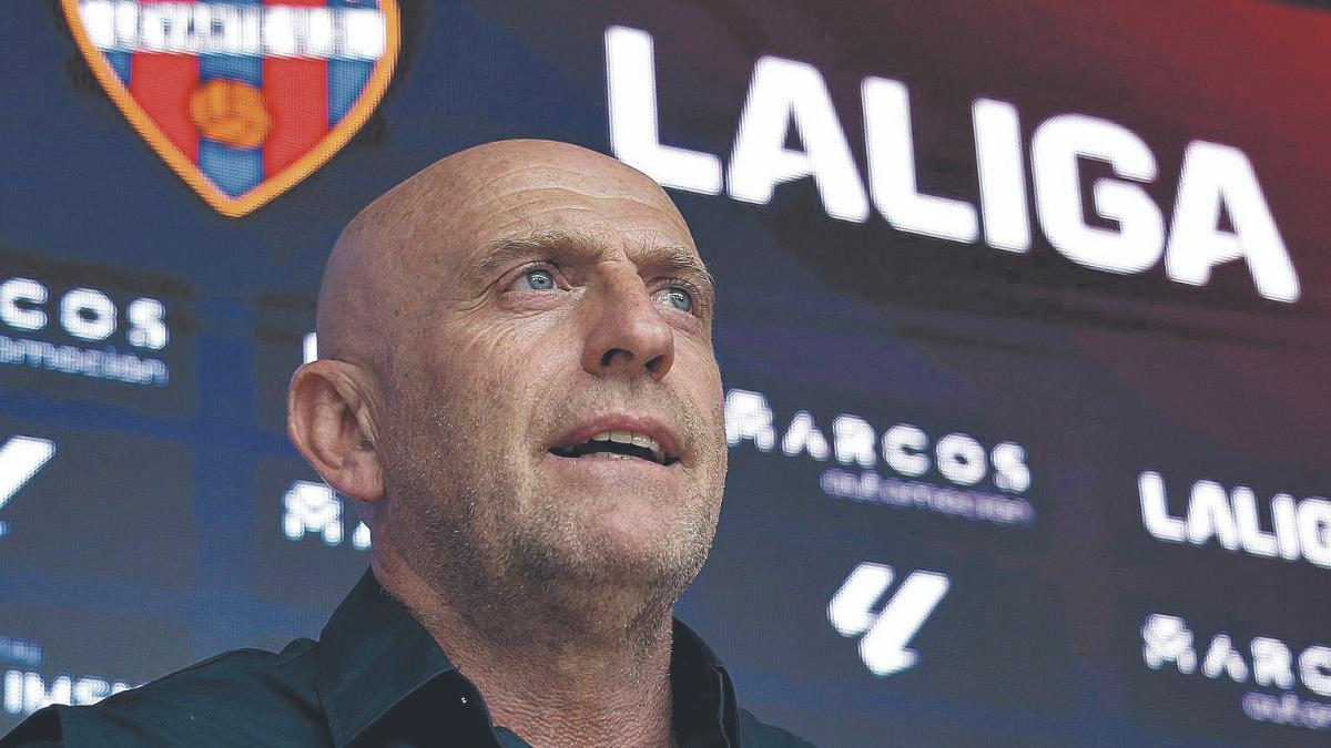 莱万特主帅回忆2004年马德里爆炸案:那简直是人间地狱