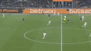 mk体育-【意甲】邓弗里斯劳塔罗进球，国米主场2比2博洛尼亚