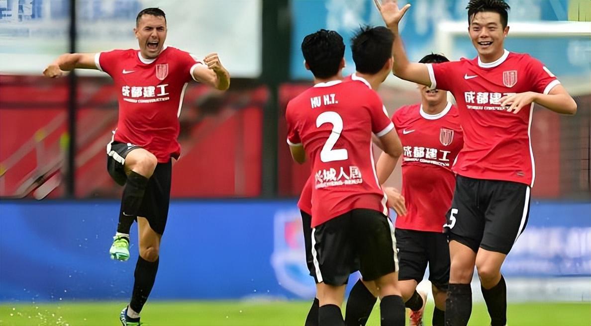 mk体育入口-成都蓉城如果本赛季战绩不佳，俱乐部会请回徐正源吗？引发热议