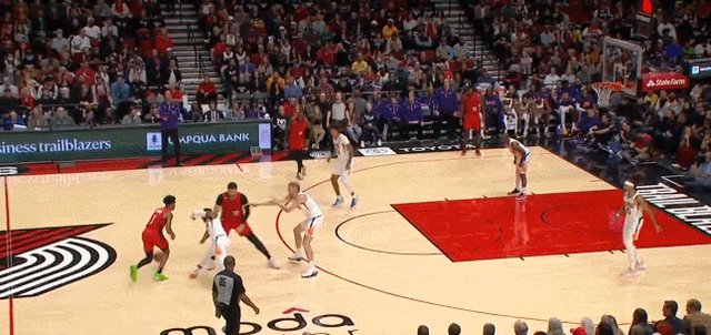 mk体育官网-【观察】大合同到手继续进步 小西蒙斯这块宝押对了