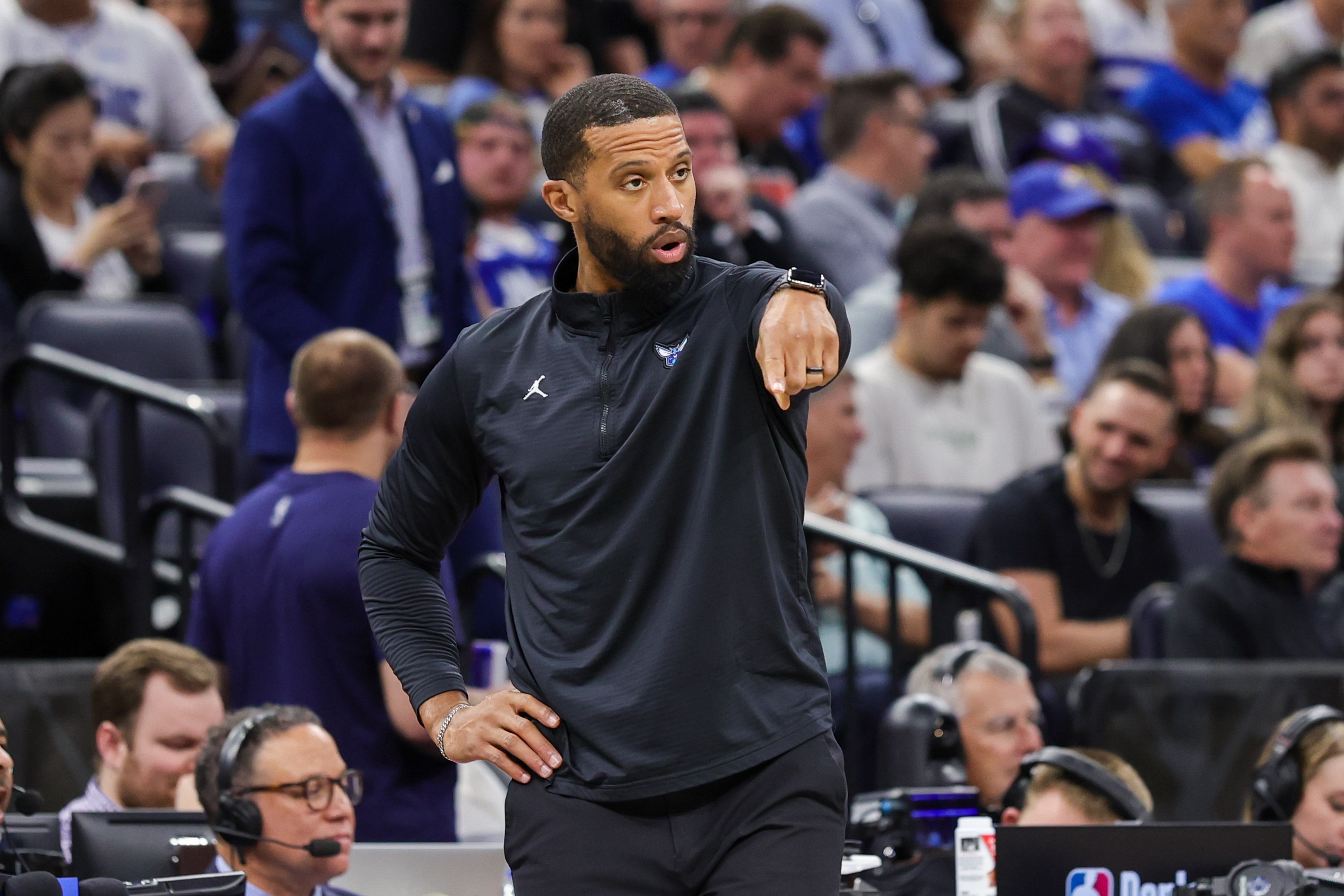 mk体育赛程-黄蜂主帅谈连续7个主场:要保持与客场同样的拼劲和专注度