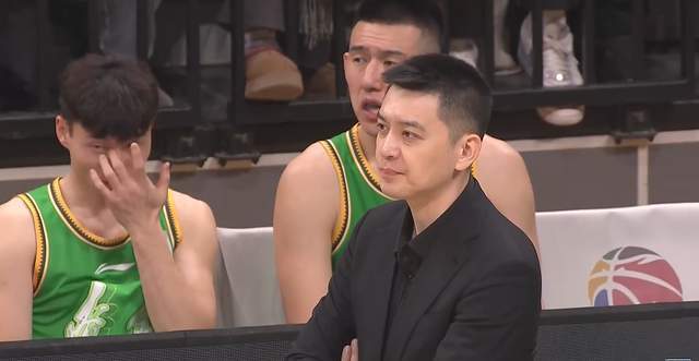 mk体育官网-再见，杨鸣！辽篮正式发布公告，杨鸣因身体原因辞职，仍留有余地