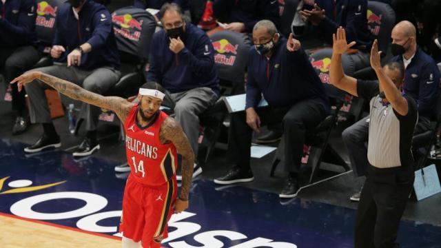 mk体育观看-英格拉姆扛起鹈鹕领袖重任，态度积极但能力需提高